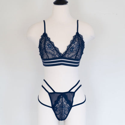 12 Sexy Days of Christmas in Collaboration with The Dating Divas - EveryLoveIntimates